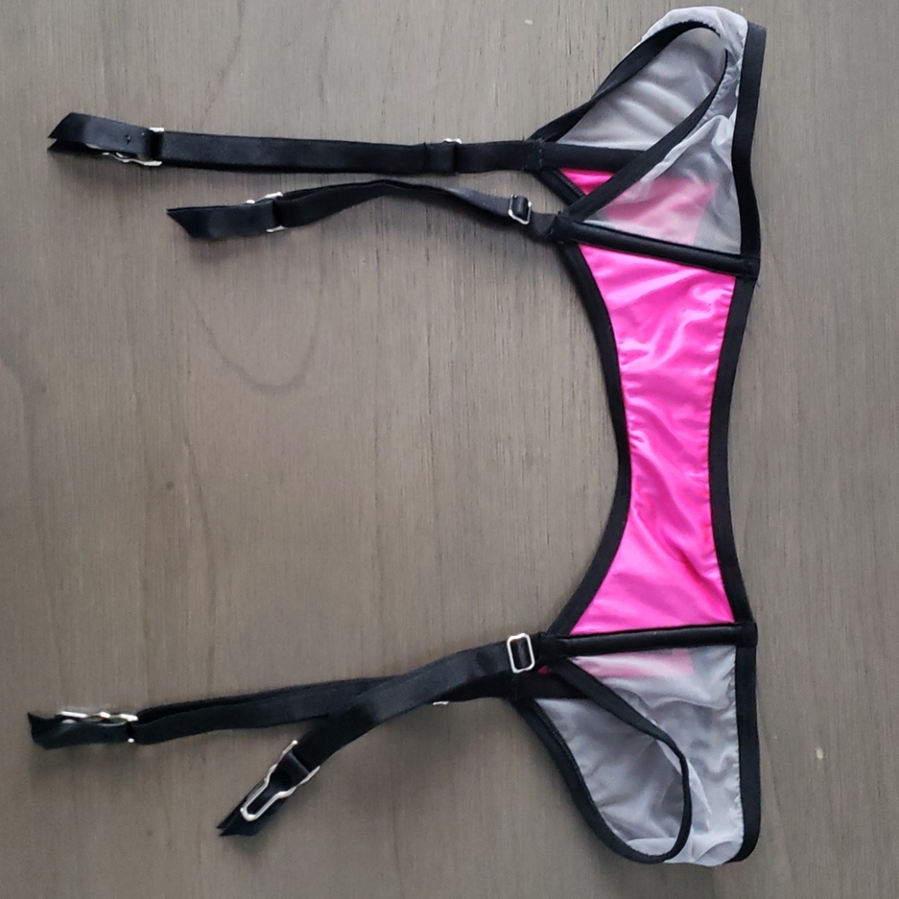 Victoria's Secret garter